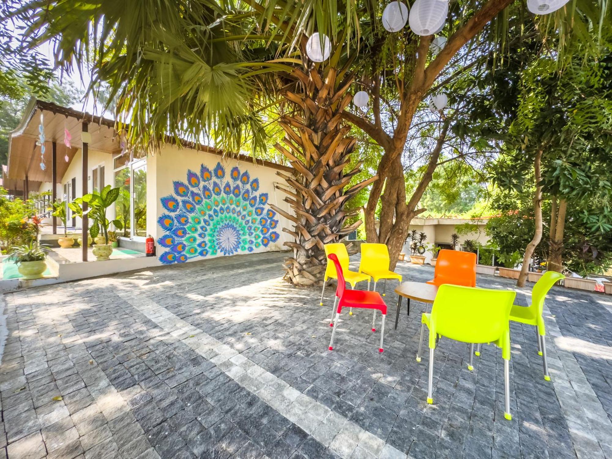 Riverview Tent Resort Kevadia Екстер'єр фото