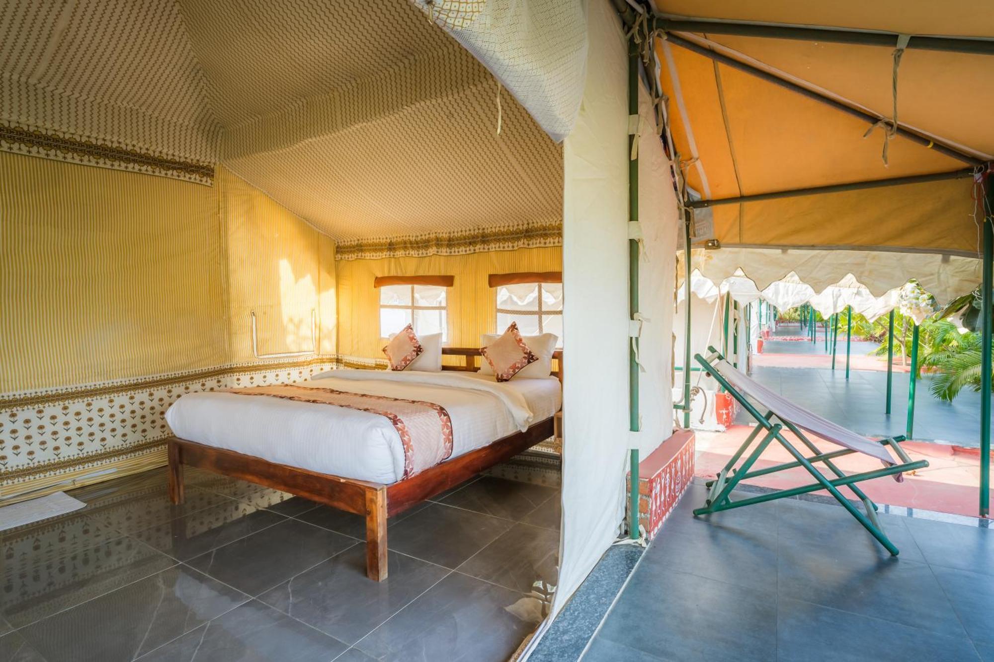 Riverview Tent Resort Kevadia Екстер'єр фото